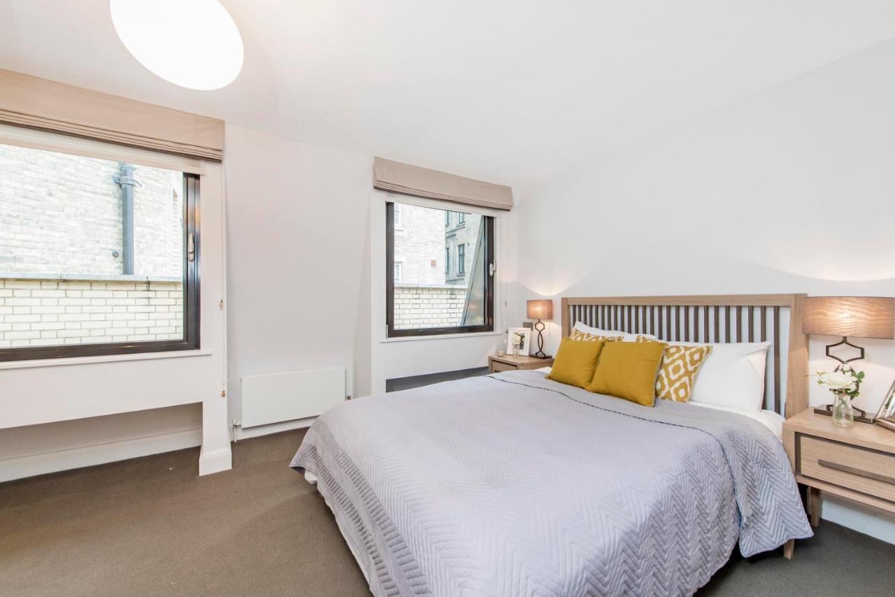 Cavendish Mews South Apartment